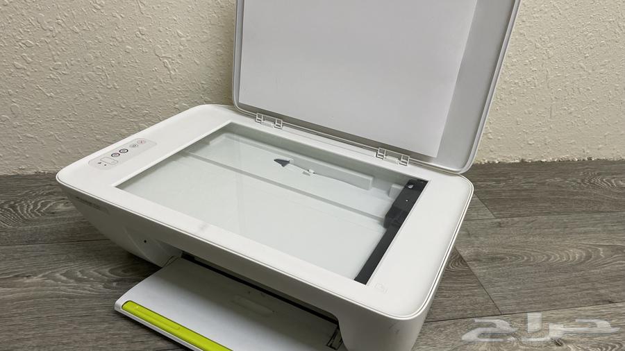 Laptop (DELL), used for almost two years, comes with a (HP) printer, in clean condition63248484421251111