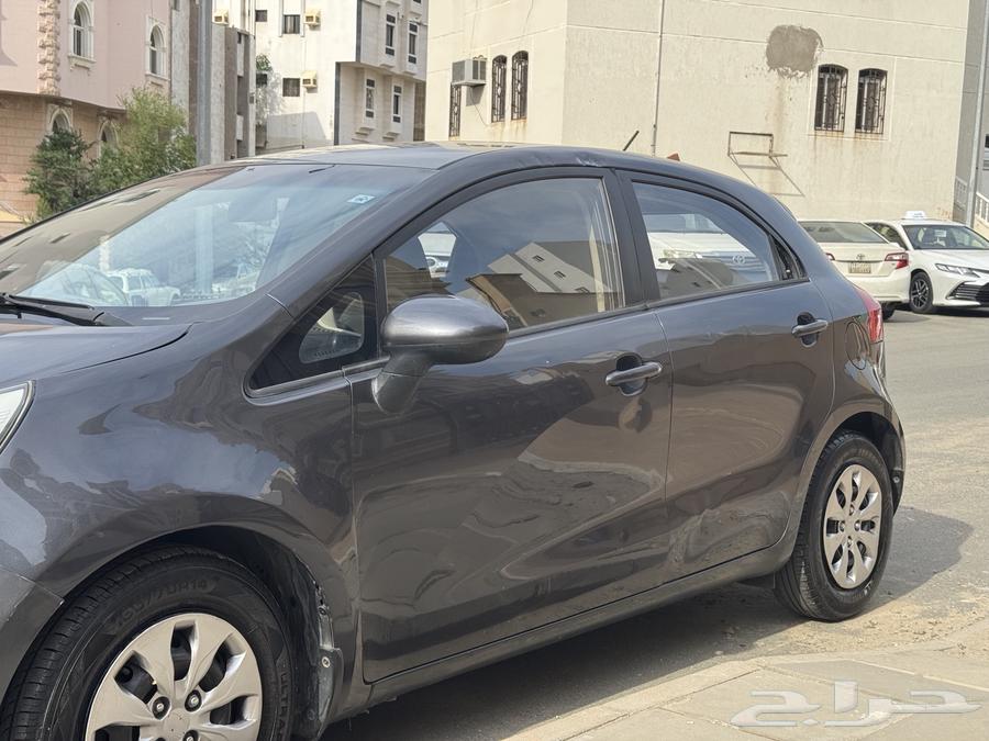 Kia Rio Hatchback 2015 with automatic transmission63407508096513114