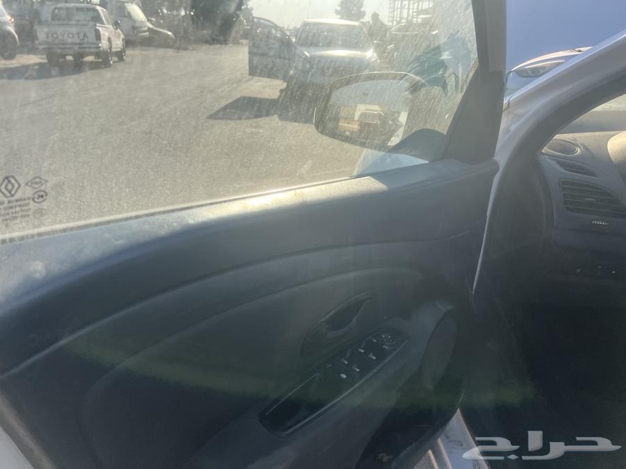 Renault spare parts63406377422978114