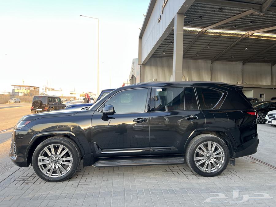Lexus LX600 2023 model (sold)63405422333187114
