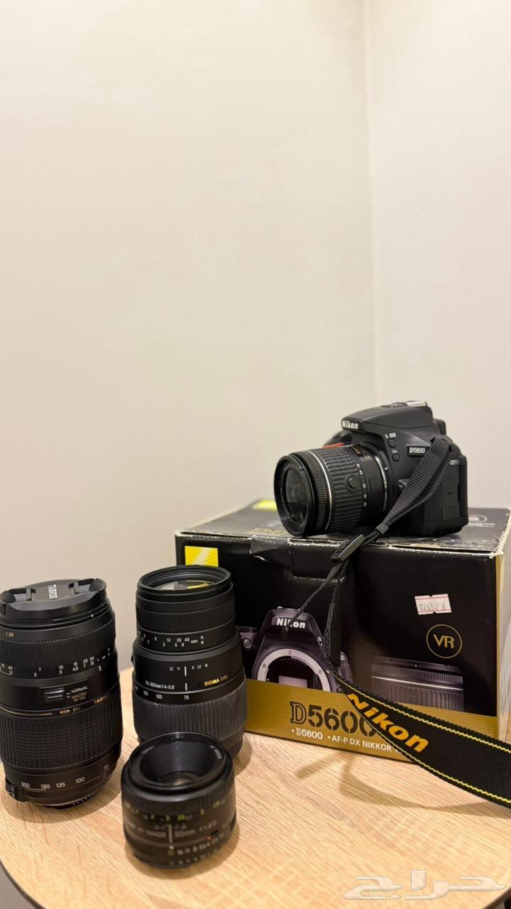 كمرا نايكون D5600 احترافيه مع ثلاث عدسات مع فلاش63250017406722114