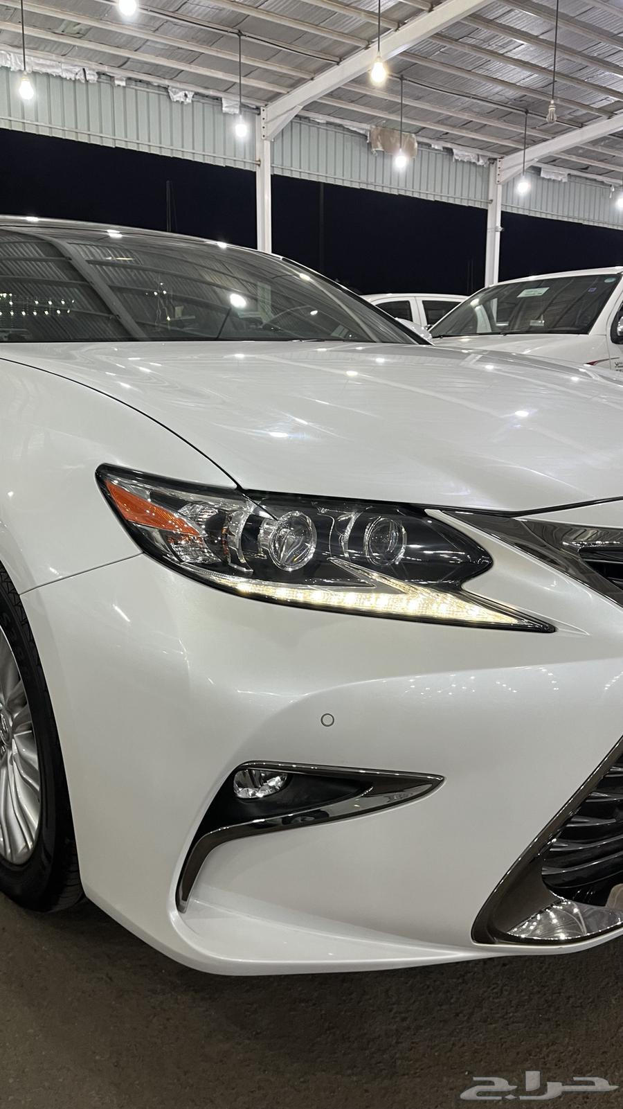 لكزس 2018 es350 شبه جديد63376200184451114