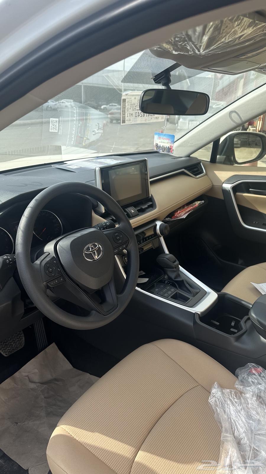 Special offer RAV4 2025 LE Double Saudi for 101,000 including tax63379937305730112