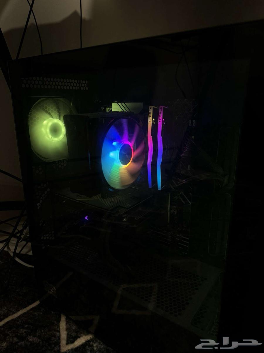 A very clean PC with 3060 12GB version63246975652225112