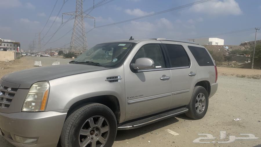 Escalade 200763378633948673111