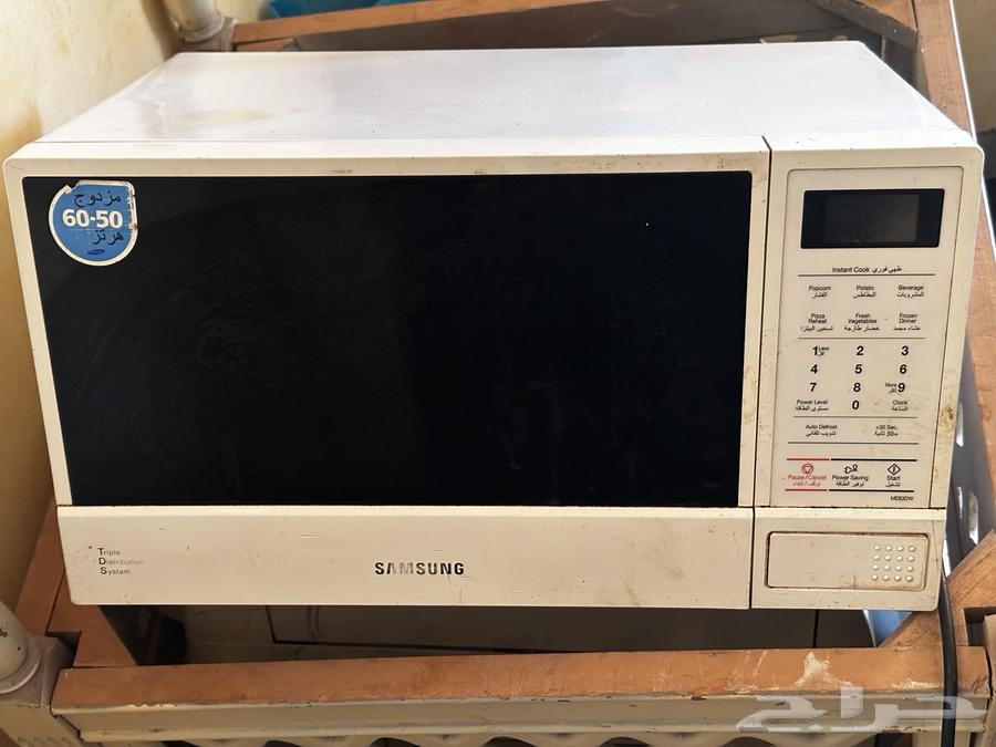 Samsung microwave for 80 riyals63250537882113110
