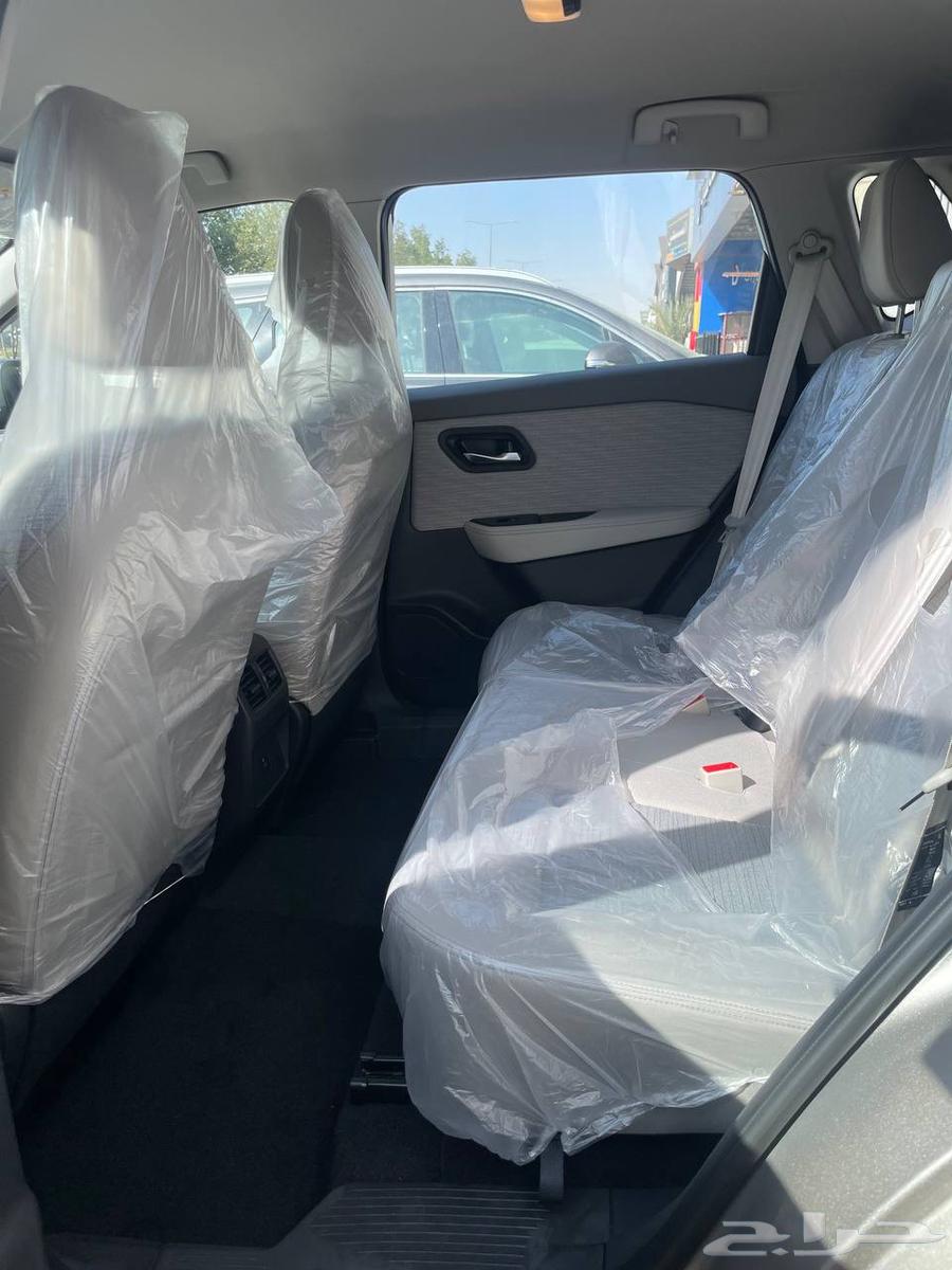 Nissan X-Trail 2024 Standard 5 seats, 7 seats available63378932372737113