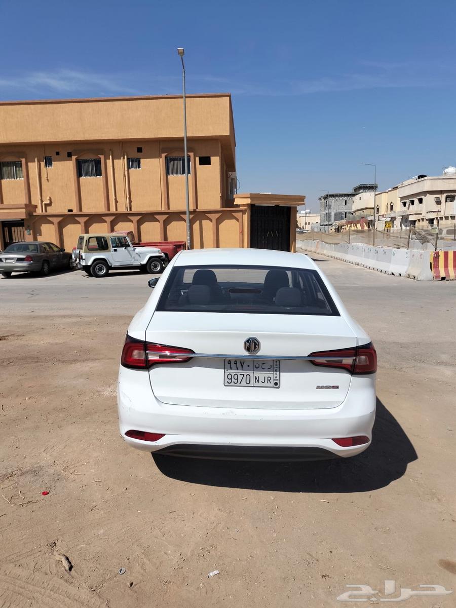 MG 5 Standard Model 202263371352775555113