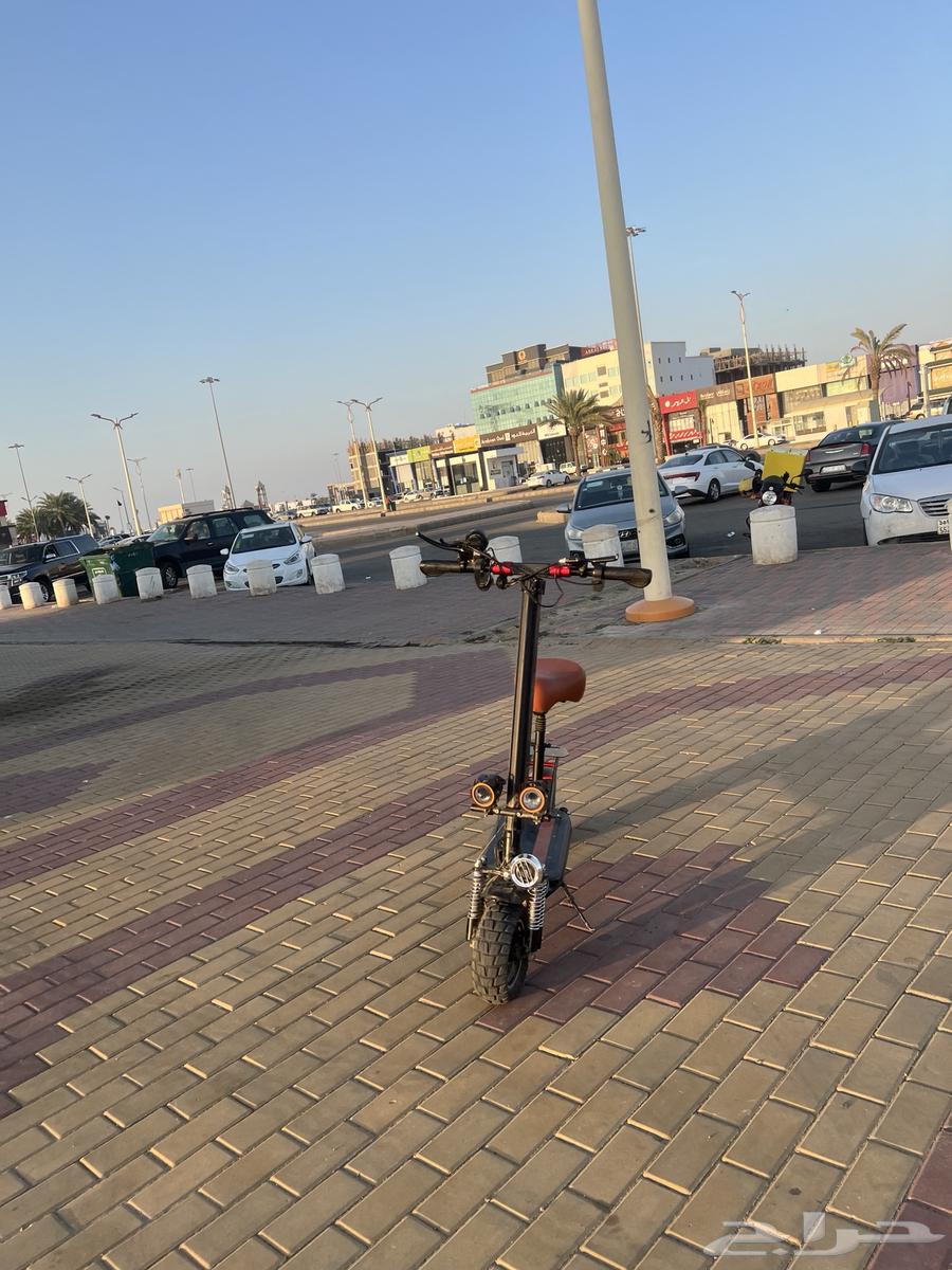 سكوتر وحش 48v 1500W 13 ألف نبير اقبل البدل بدباب x10063243909330307113