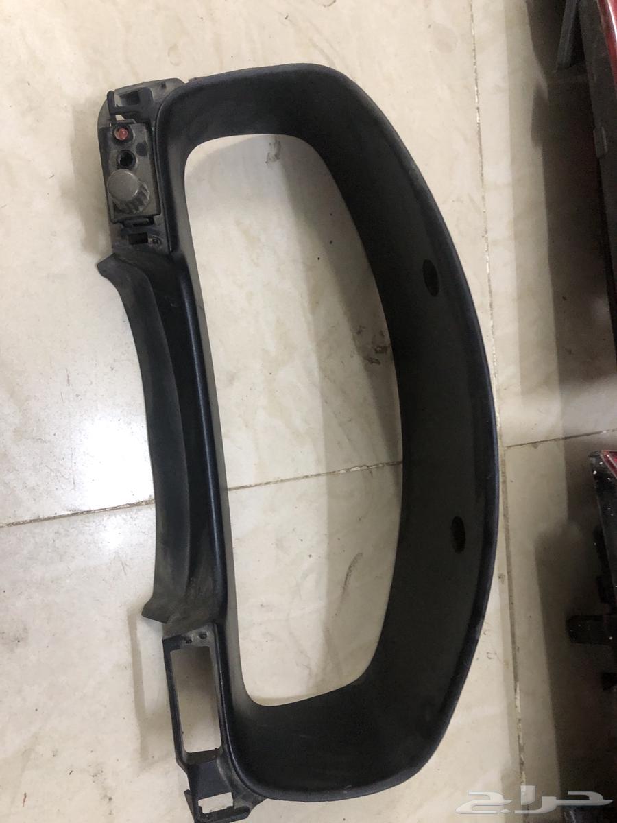 Original rear fender and dashboard trim for Lexus LS400 1998 model63376094888067113
