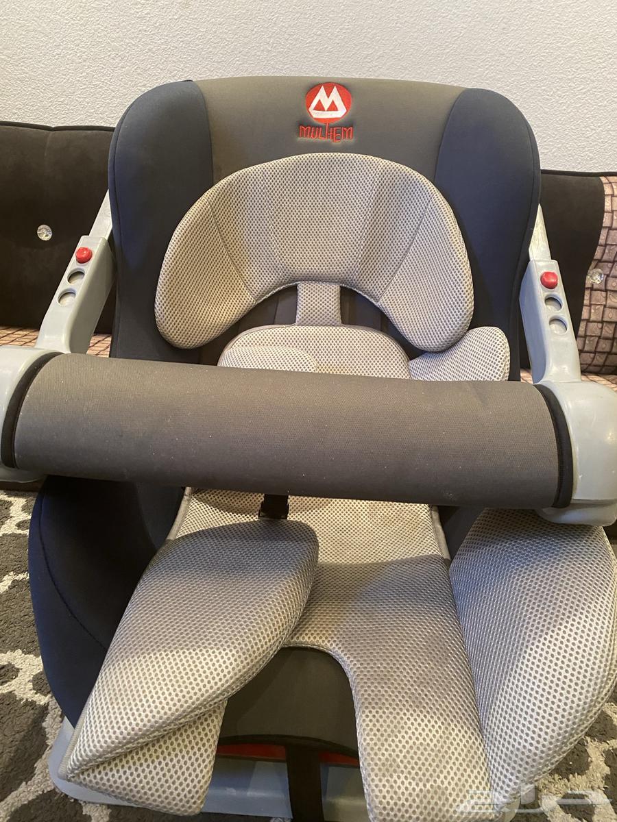 Very clean children's chair63243913965313110
