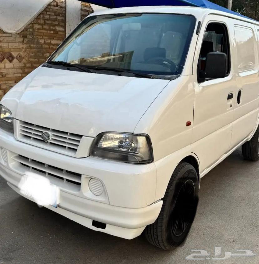 Suzuki or van door for sale required633735536752651126