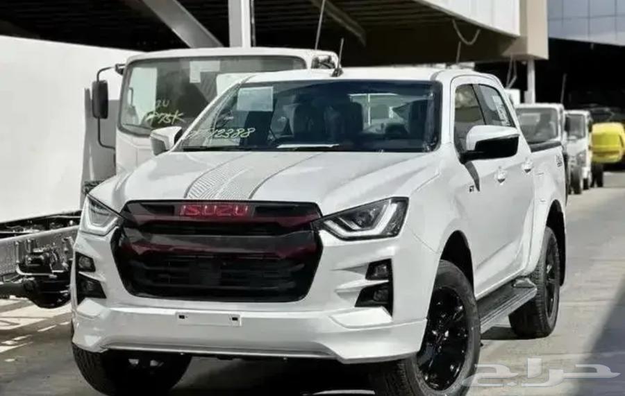 Isuzu D-Max 2025 LS and GT available with bank installments63370925721987110