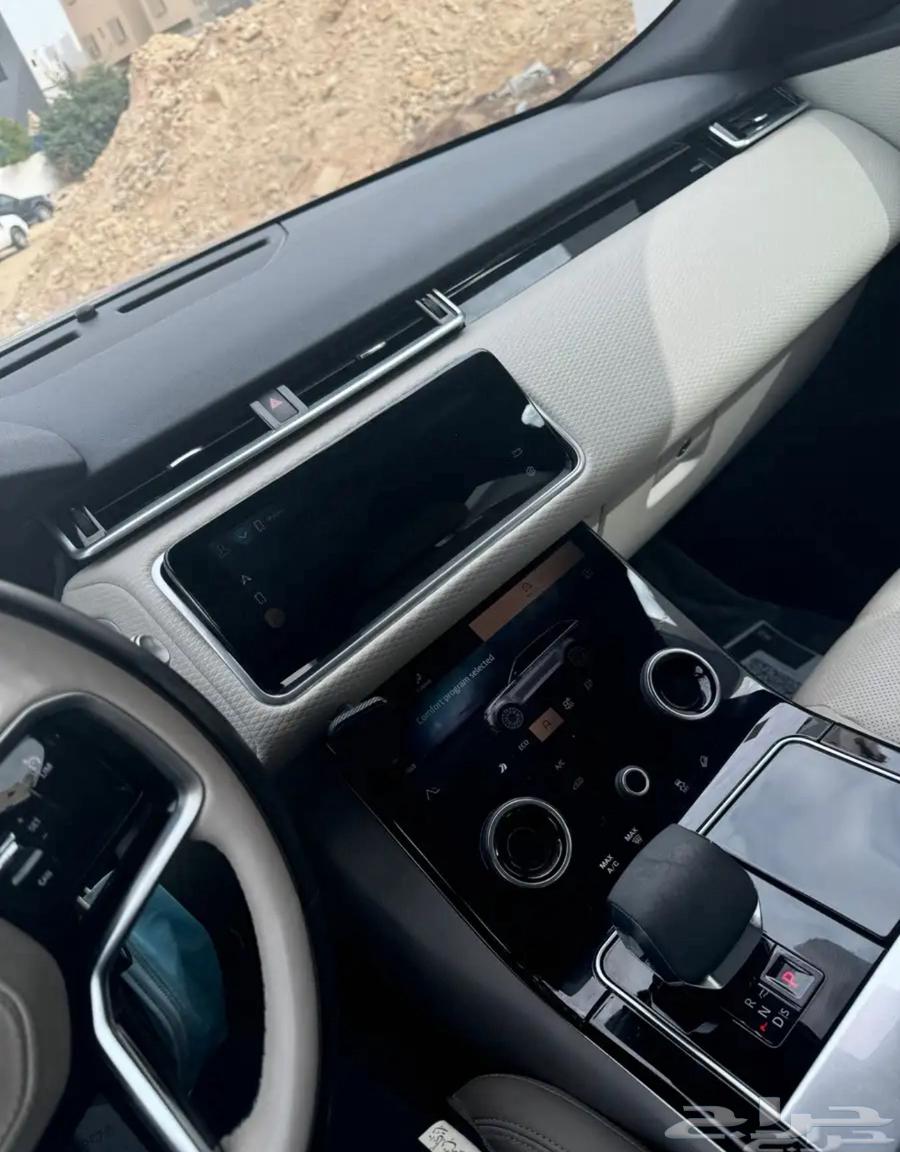 Range Rover Velar 202163378174593026112