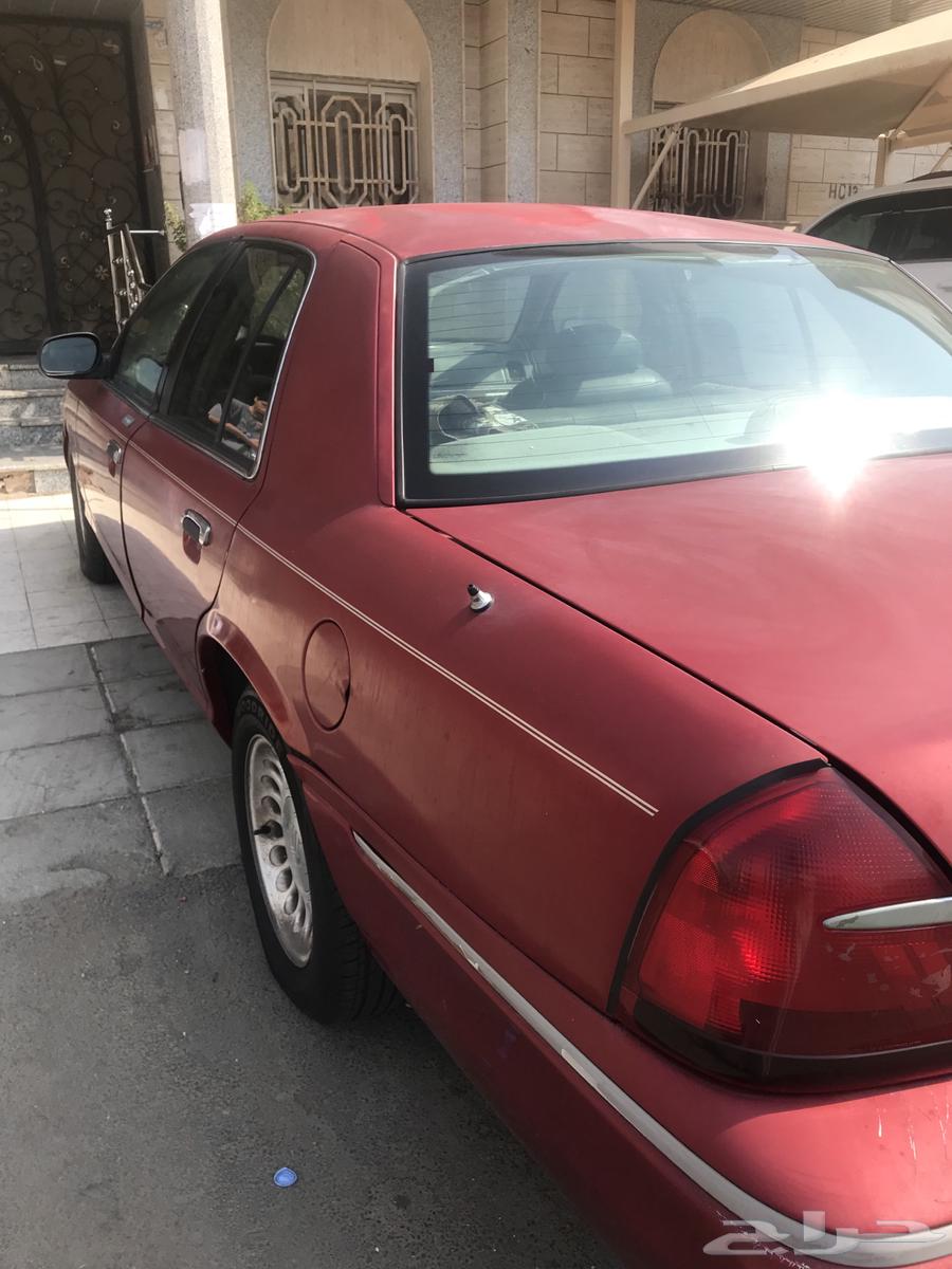 Ford Grand Marquis 199863368967115651110