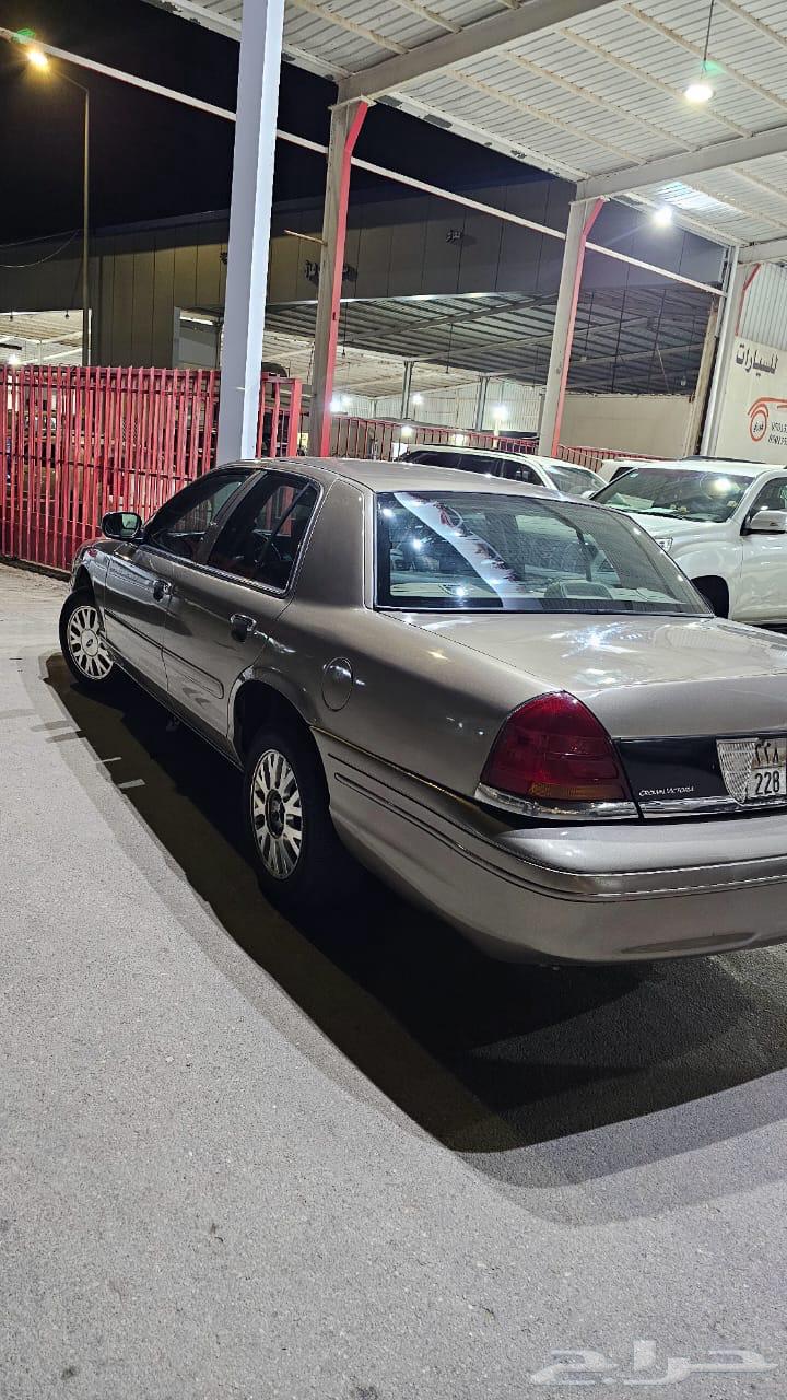 فورد فكتوريا مجدد لوحة مميزة633687575891231126