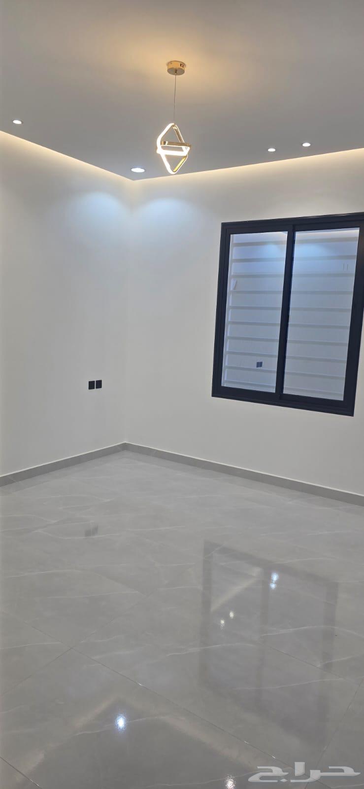 دور مستقل للبيع63008331593601113
