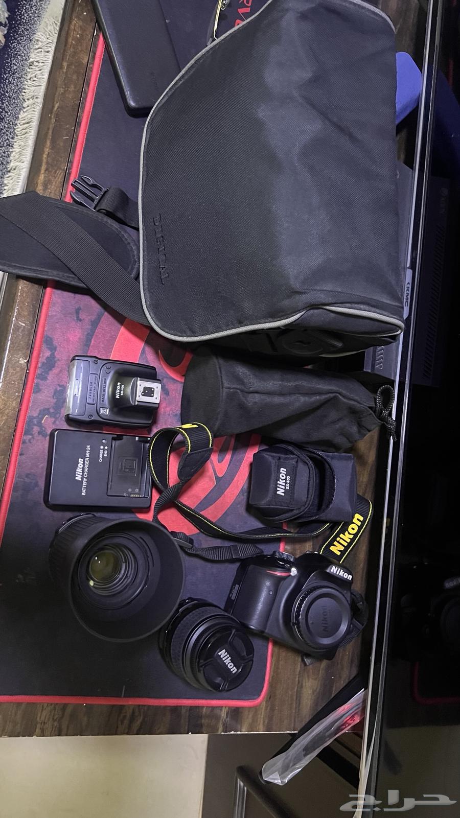 Canon D3200 camera63238317254658113