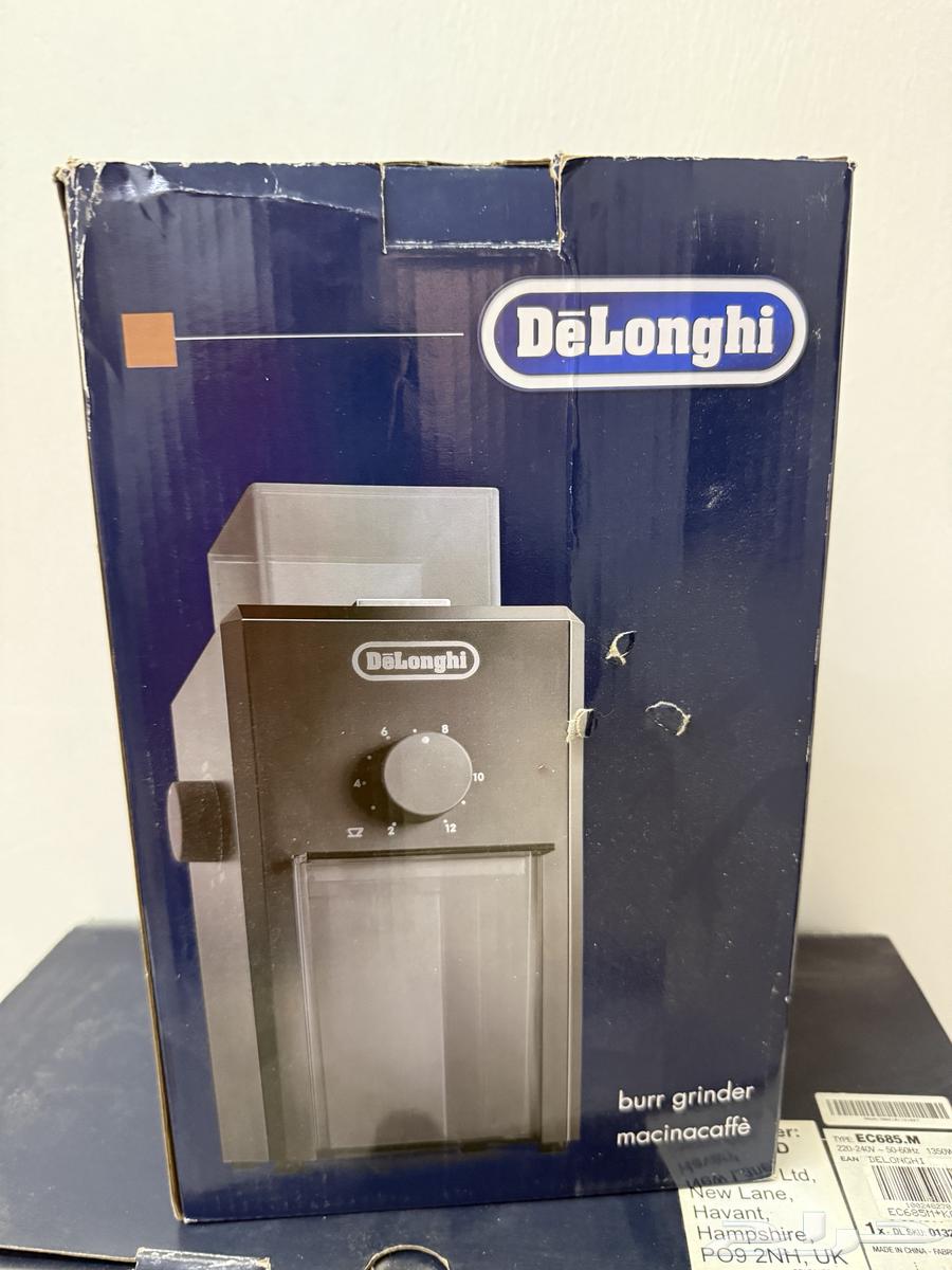For sale: Dedica Delonghi with Delonghi grinder63247992050050114