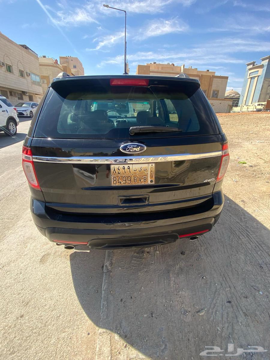 Ford Explorer 201263366927436802113