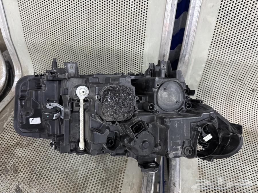 اصطب (شمعات) BMW الفئة الخامسة موديل 2021-202363365504120707114