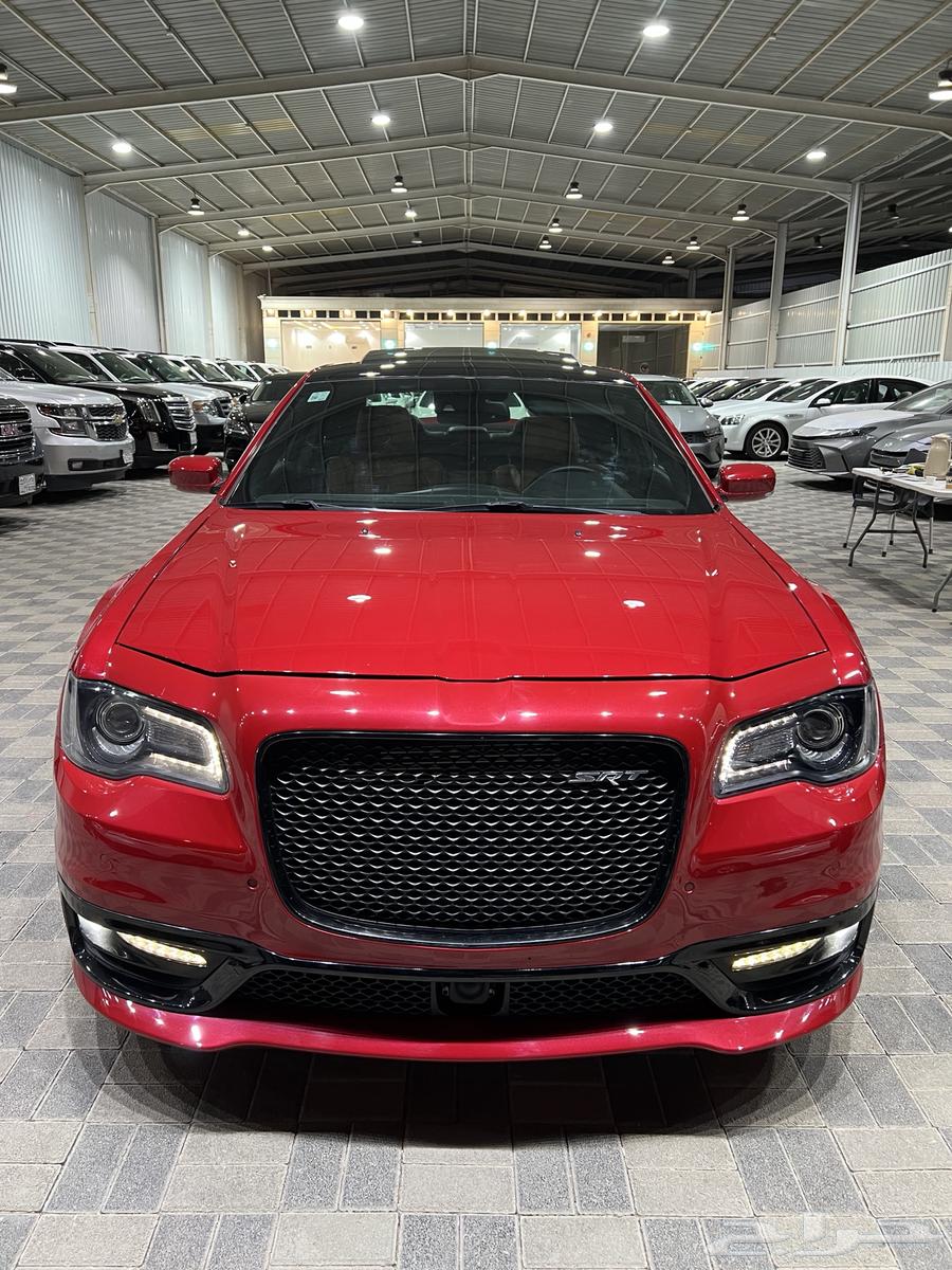 للبيع كرايزلر 2016 SRT بلاك روف63360776976257114
