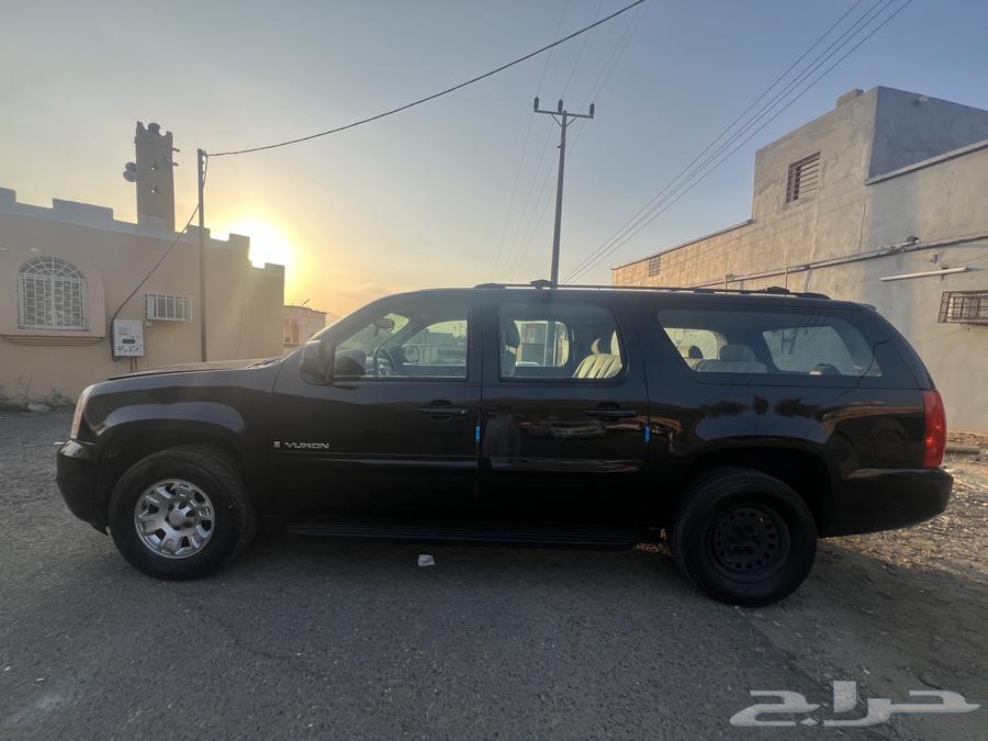 جمس يوكن 2008 لون اسود XL ممشى 43073263360880253057112