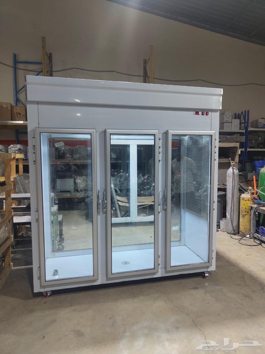 Refrigerated meat display cabinet, locally manufactured  
Refrigerators for butcher shops  
Electrical appliances63237311593730112