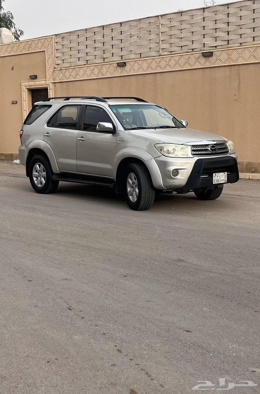 للبيع فورتشنر توماتيك63358001254147114
