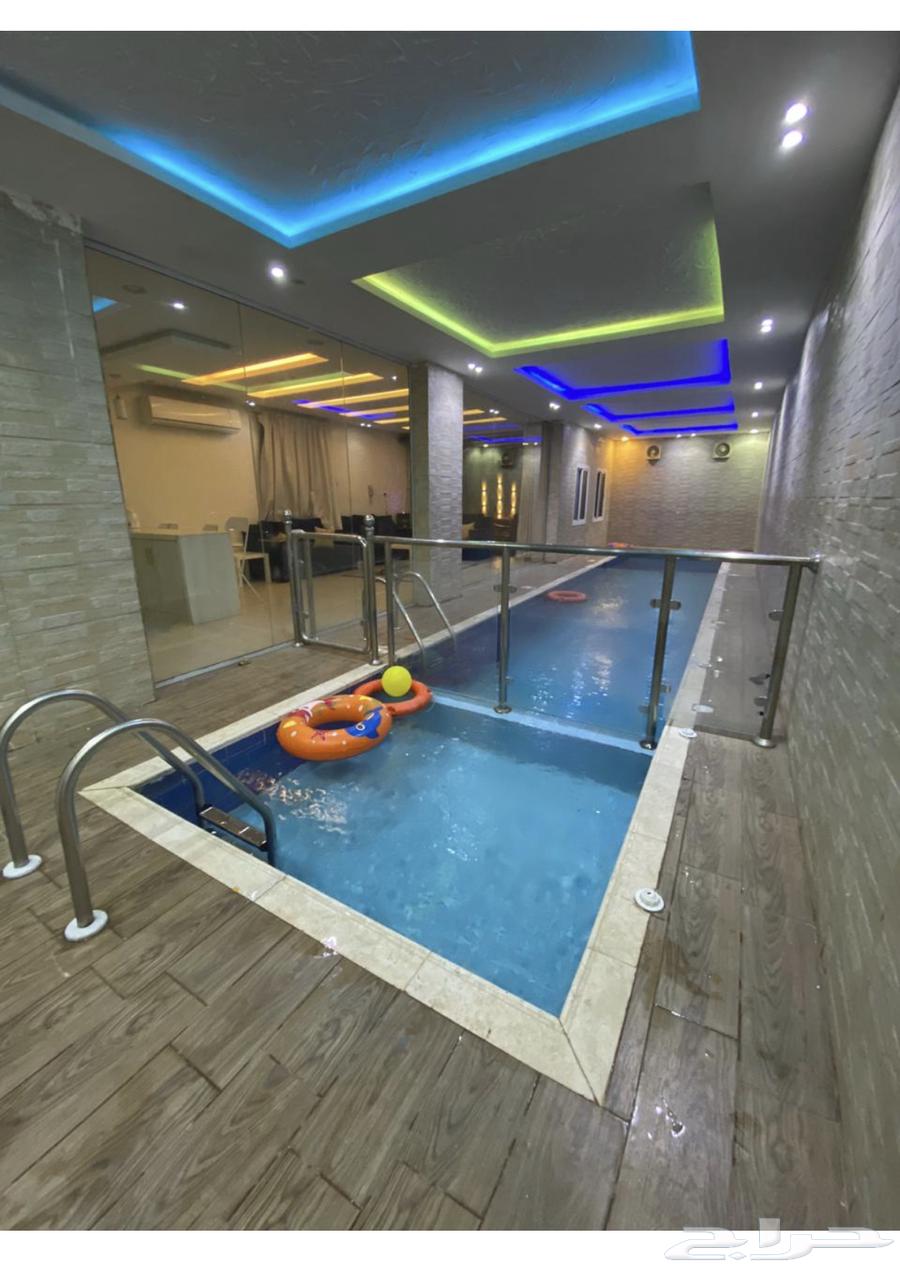Chalet with heater62885310191363111