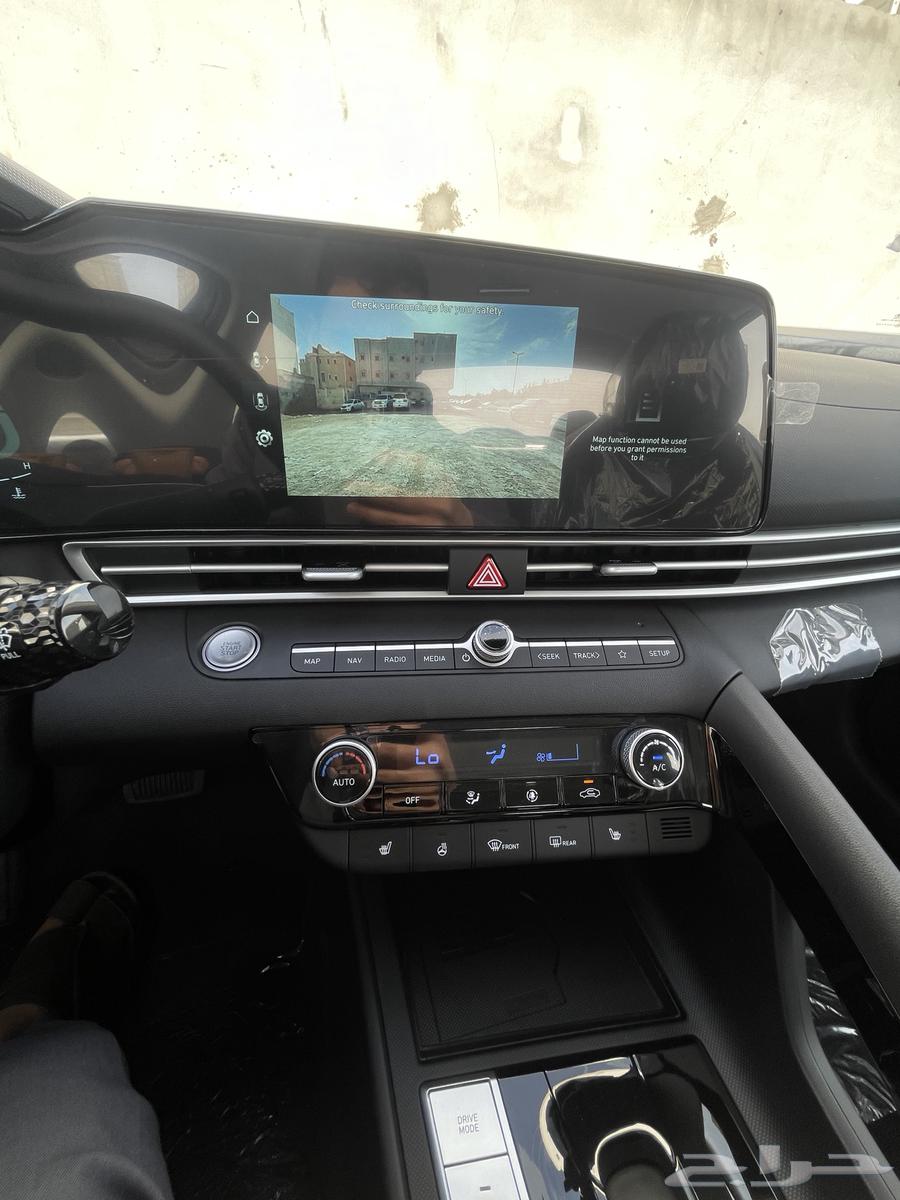 Nitra full screen, large driving self-image63357723316865113