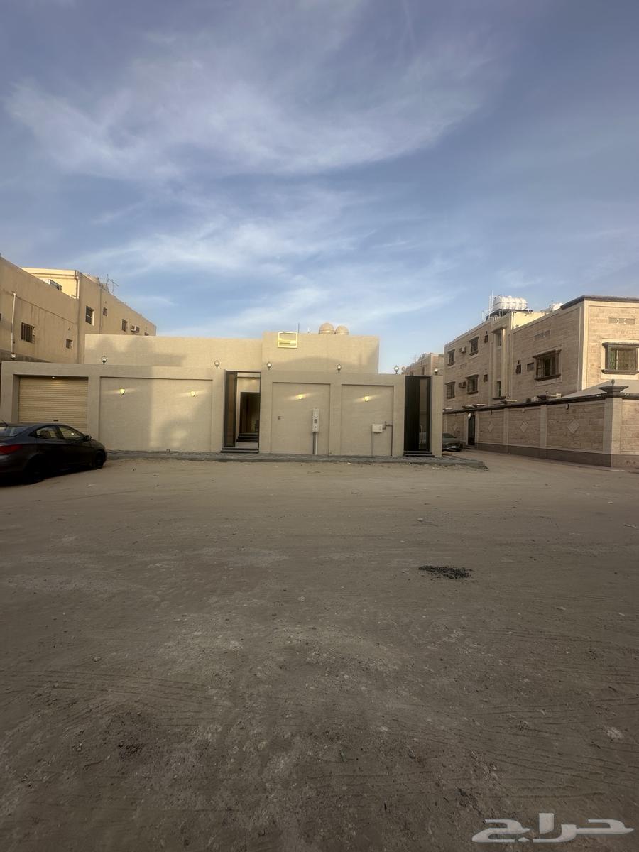 دور زاويه للبيع 500 متر63008444802179111