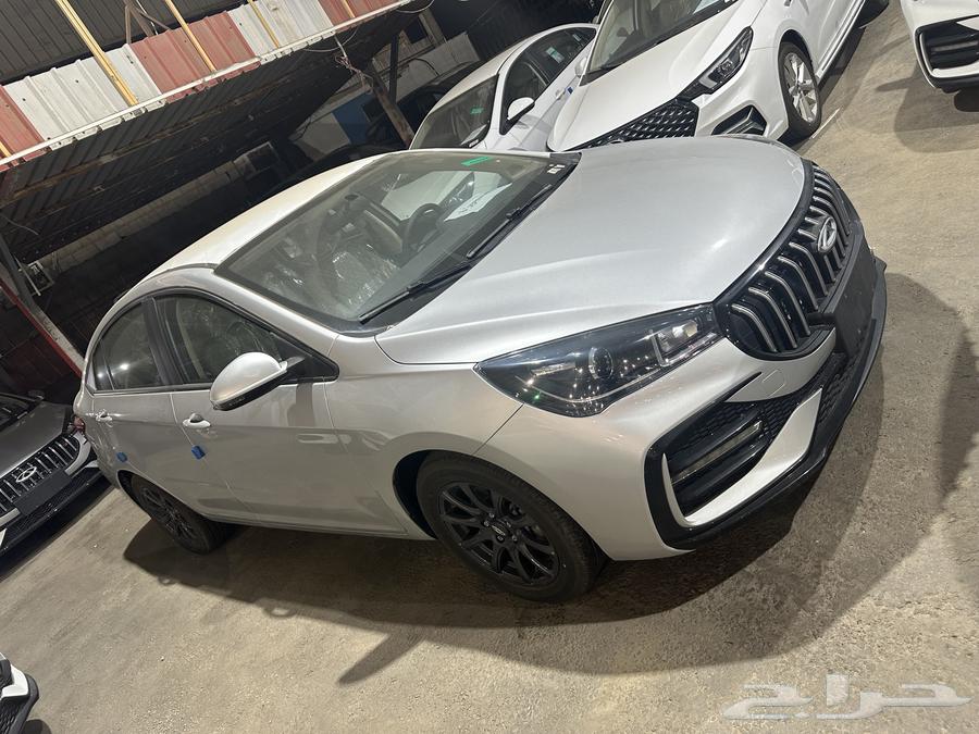 شيري اريزو 5 برو كمفورت 2024 ابيض فضي63360288984834112