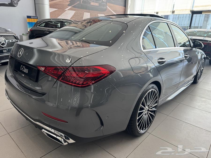 Mercedes C200 for individuals, companies, and institutions with reduced interest rate63355778367107114