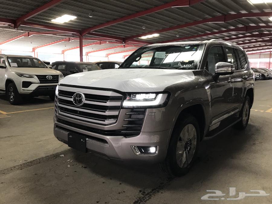 تويوتا لاندكروزر VXR 2024 بنزين عروض كاش واقساط63359194181635111