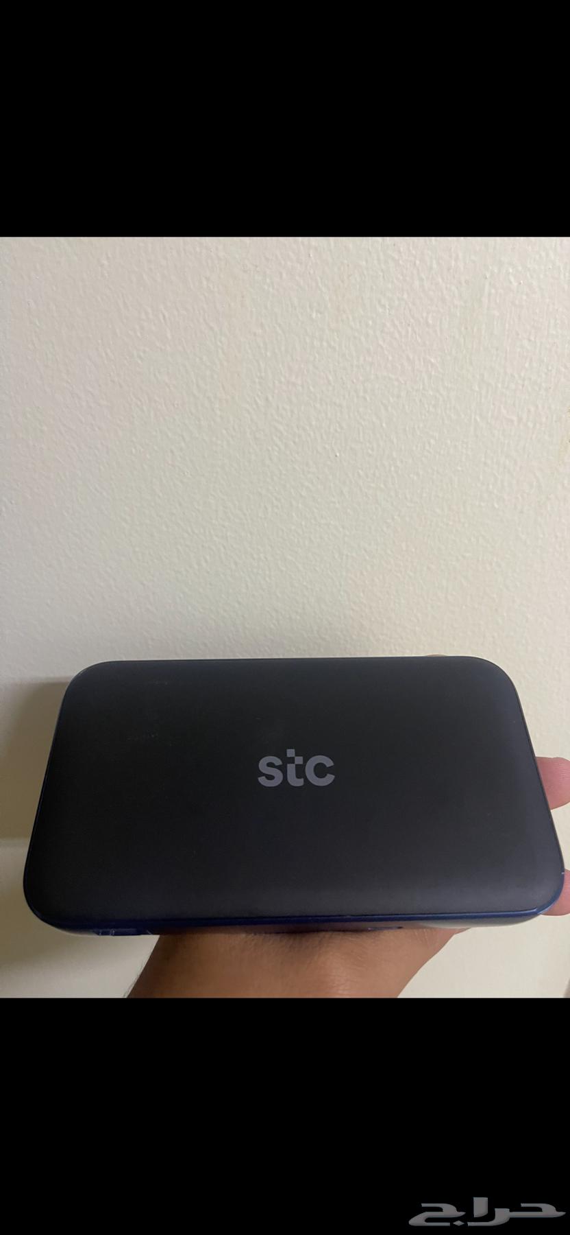 جهاز راوتر متنقل 5g يوجد به مدخل LAN63233851716098111