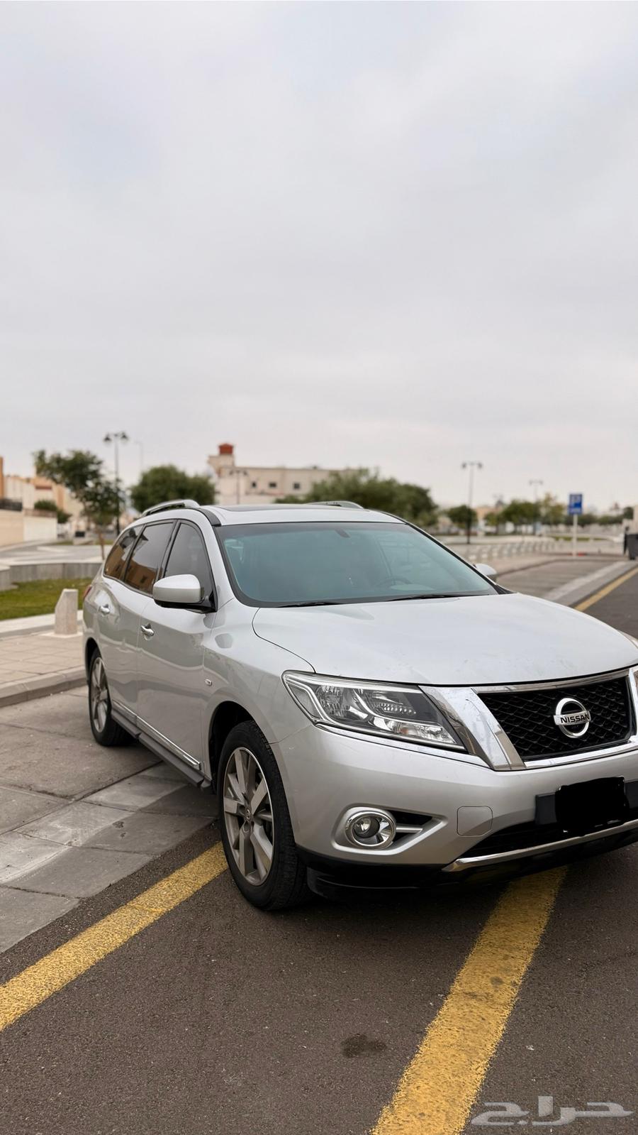2017 Pathfinder car, fully loaded63355549991938111