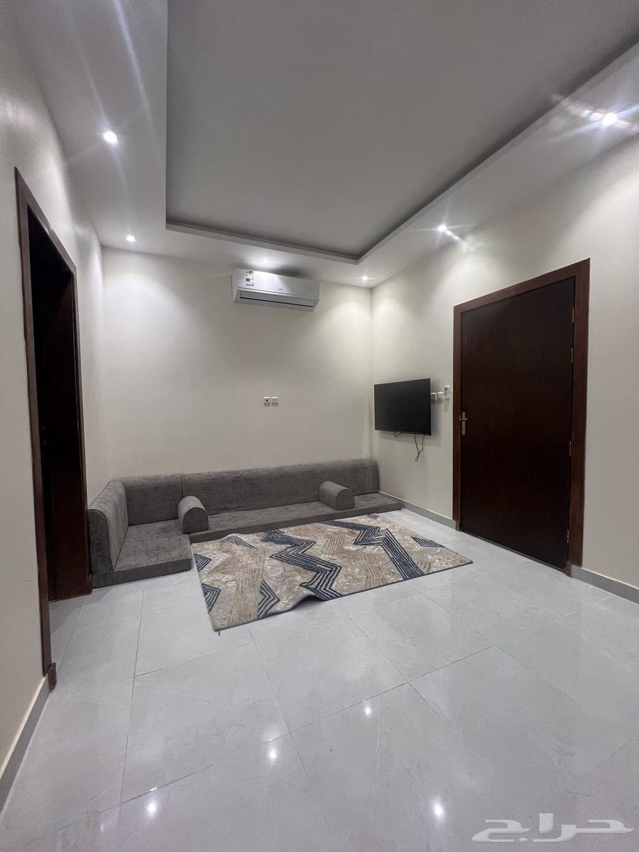 شقق عزاب للاجار  ابحث لك عن طلبك شقه ارض فله متوفر لدينا63008502269955112