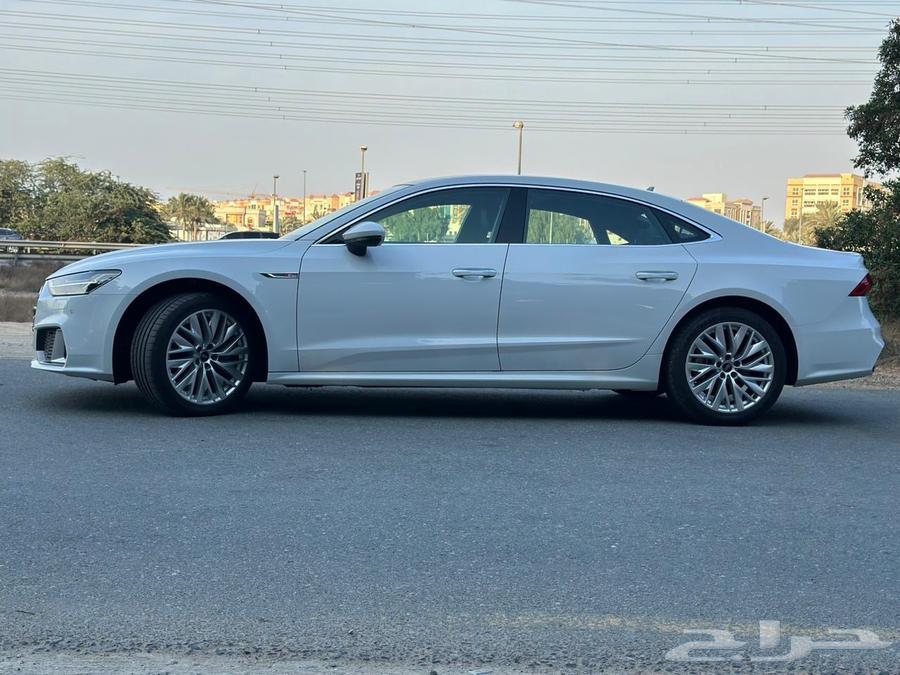 تم البيع )اودي Audi_S line 7Aموديل2023 في الامارات ماشي 4الف63353881793923113