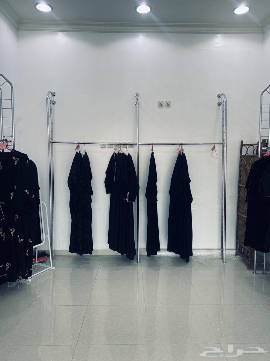 للبيع استاندات محل عبايات ومنيكان63230396193665111