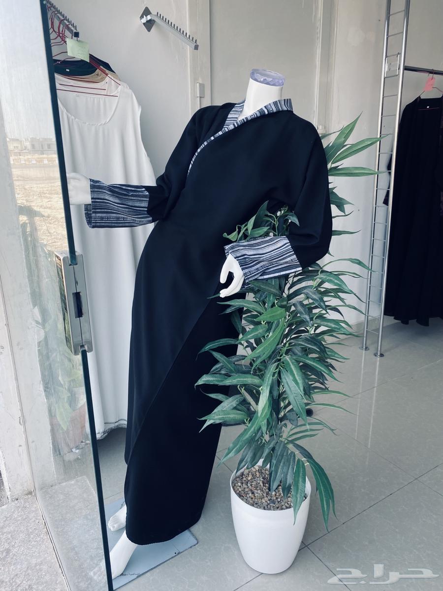للبيع استاندات محل عبايات ومنيكان63230396193665113