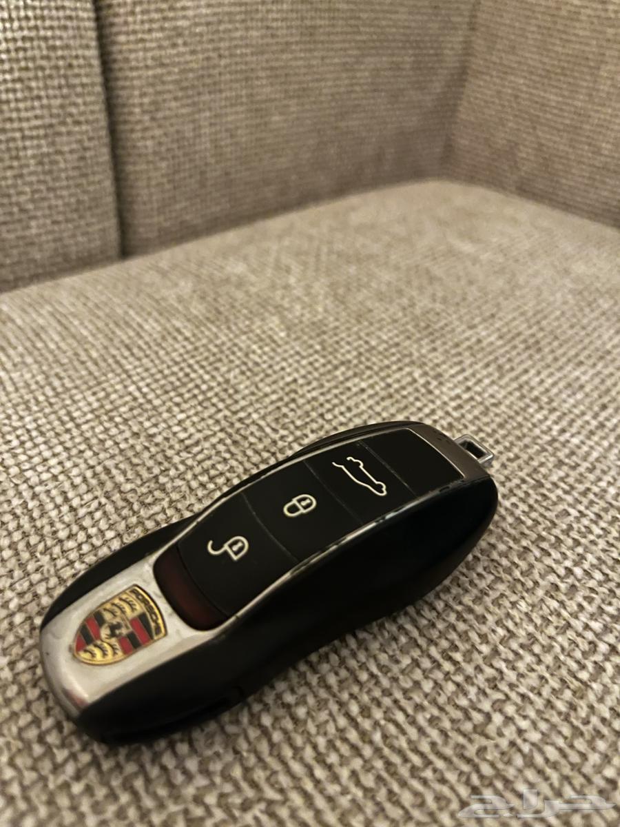 Porsche Cayenne key63352447937409111