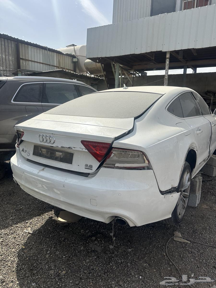 اودي قطع غيار63353701911555111