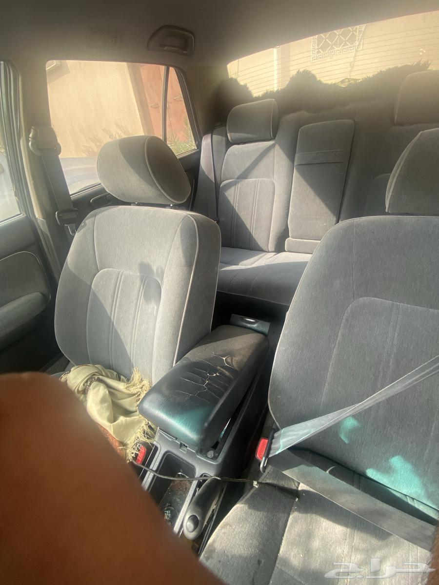 Crown model 9863351609234945113