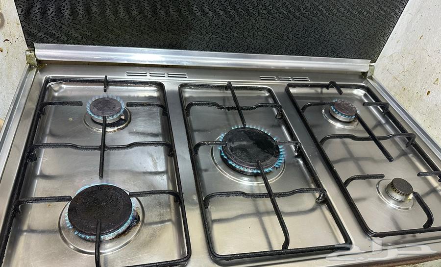 Five-burner stove63230398967171113