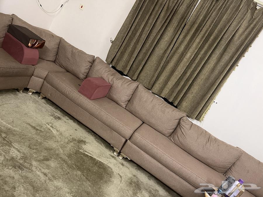 كنب امريكى مع طاوله من ايكيا63234846539778114