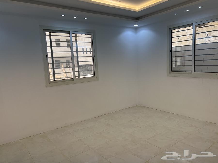 6 independent rooms on the roof and courtyard for rent62884364046467111