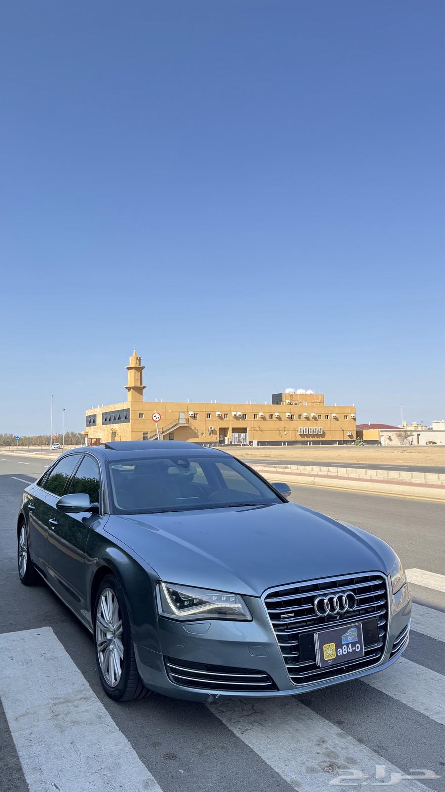 Audi A8L 2012 (low mileage)63346892843906112