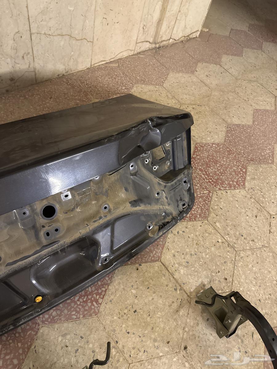 للبيع شنطة كادنزا من موديل 17 الى 2063350733786498113