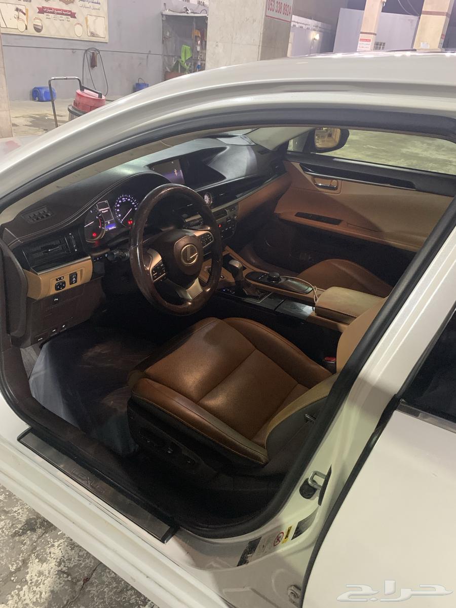 Lexus is 35063346845312259111
